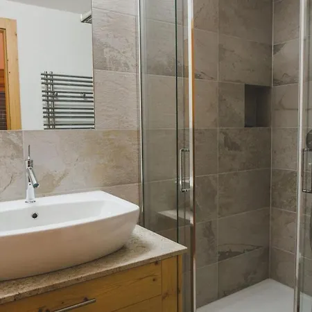 Contact Us At What App - 0041-798-079-427 To Book!! - Chalet 4 Vallees